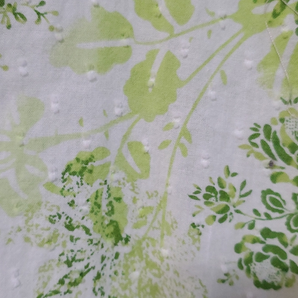 Coldwater Creek Green Floral Swiss Dot 3/4 Sleeve - Picture 4 of 11